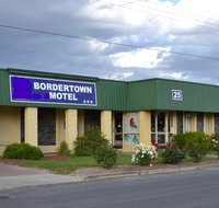Bordertown Motel - Rental Cars