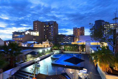 Hotel Grand Chancellor Adelaide - Rental Cars 20