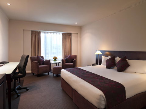 Hotel Grand Chancellor Adelaide - Rental Cars 40