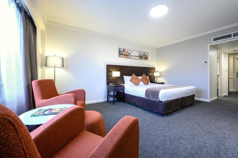 Hotel Grand Chancellor Adelaide - Rental Cars 11