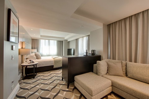 Mayfair Hotel - Rental Cars 5