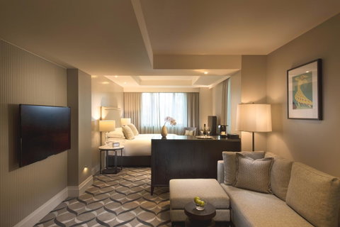 Mayfair Hotel - Rental Cars 15