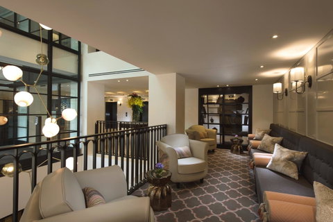 Mayfair Hotel - Rental Cars 9