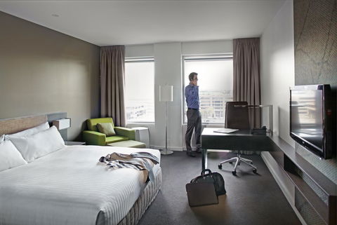 Pullman Adelaide - Rental Cars 41