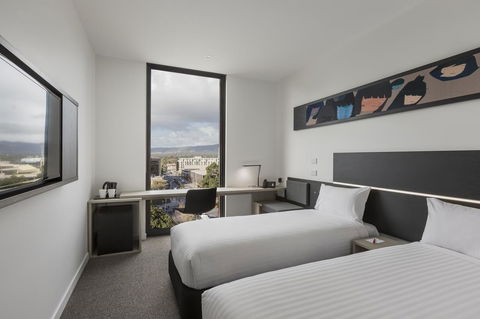 Ibis Adelaide - Rental Cars 6