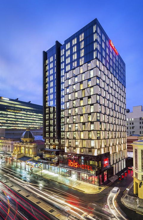 Ibis Adelaide - Rental Cars 44