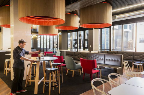 Ibis Adelaide - Rental Cars 21
