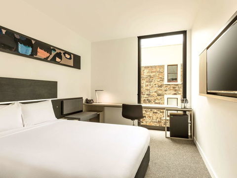 Ibis Adelaide - Rental Cars 28