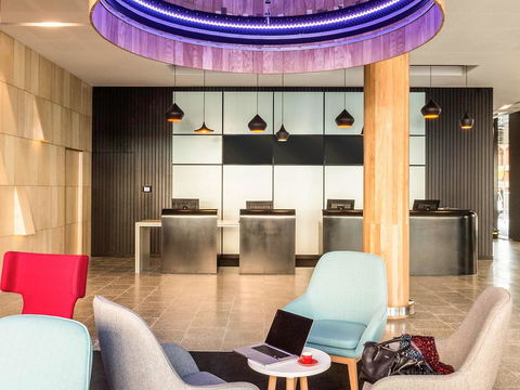 Ibis Adelaide - Rental Cars 42