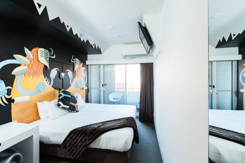 Majestic Minima Hotel - Rental Cars 2