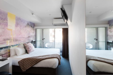 Majestic Minima Hotel - Rental Cars 11