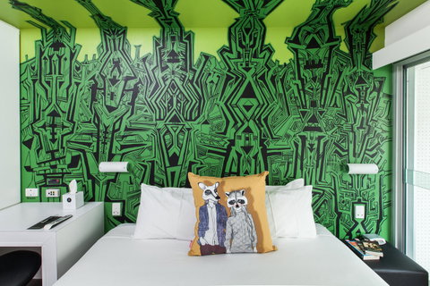 Majestic Minima Hotel - Rental Cars 10