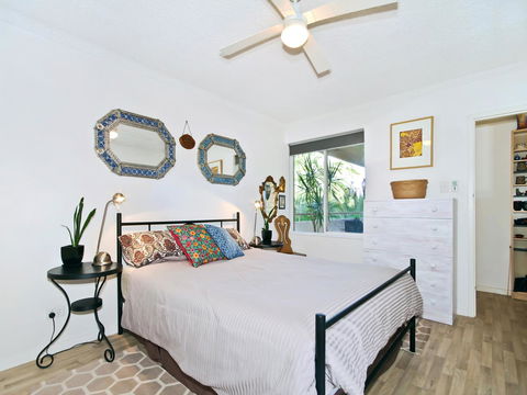 Monaco Court Apartment Adelaide - Rental Cars 6