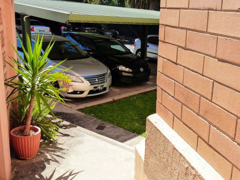 Monaco Court Apartment Adelaide - Rental Cars 20