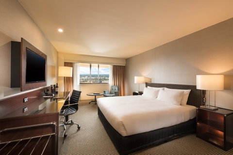 Stamford Plaza Adelaide - Rental Cars 6