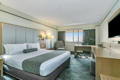 Stamford Plaza Adelaide - Rental Cars 30