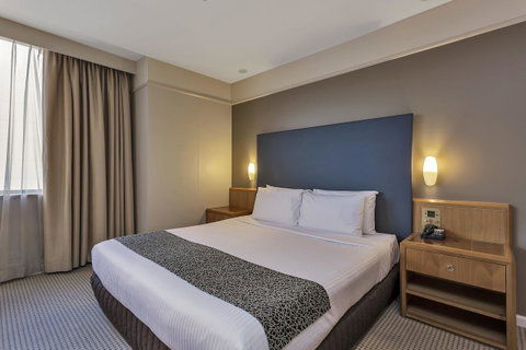 Stamford Plaza Adelaide - Rental Cars 32