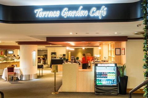 Stamford Plaza Adelaide - Rental Cars 43