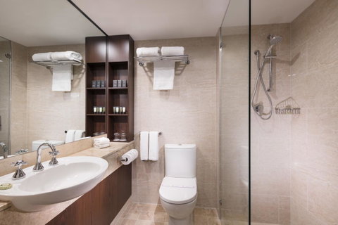 Stamford Plaza Adelaide - Rental Cars 9