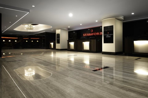 Stamford Plaza Adelaide - Rental Cars 24