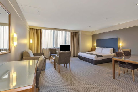 Stamford Plaza Adelaide - Rental Cars 16