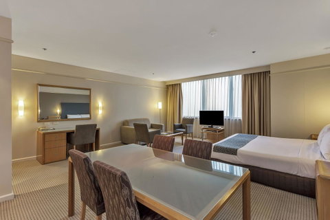 Stamford Plaza Adelaide - Rental Cars 31