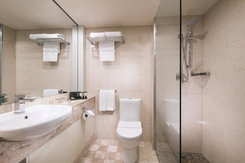 Stamford Plaza Adelaide - Rental Cars 18