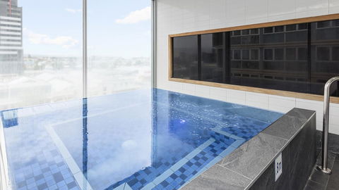 IStay Precinct Adelaide - Rental Cars 30