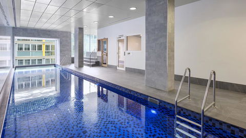 IStay Precinct Adelaide - Rental Cars 3