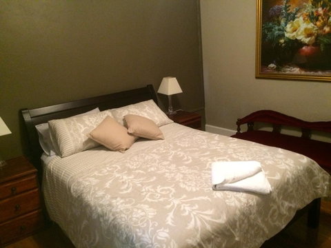 Penzance Cottage Glenelg - Rental Cars 2