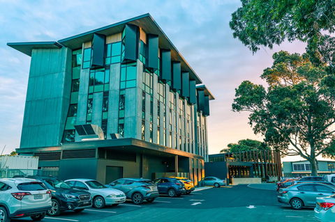 Marion Hotel - Rental Cars 1