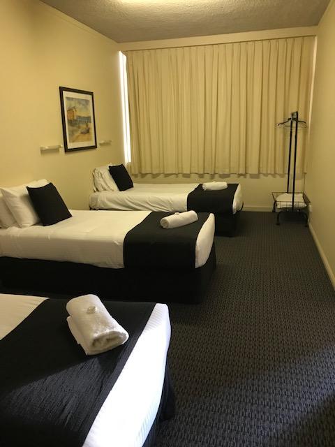Bay Motel Hotel - Rental Cars 6