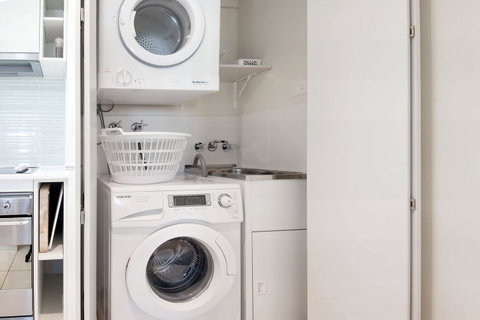Pacific Blue 278-265 Sandy Pt Rd- Dual Key Access, Wifi, Linen And Air Conditioning - Rental Cars 15