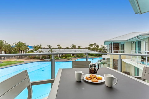 Pacific Blue 278-265 Sandy Pt Rd- Dual Key Access, Wifi, Linen And Air Conditioning - Rental Cars 0
