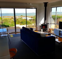 Coorong Waterfront Retreat - Rental Cars