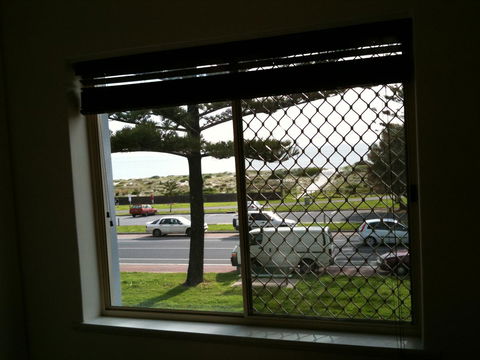 Adelaide - Semaphore Beach Front - Rental Cars 14