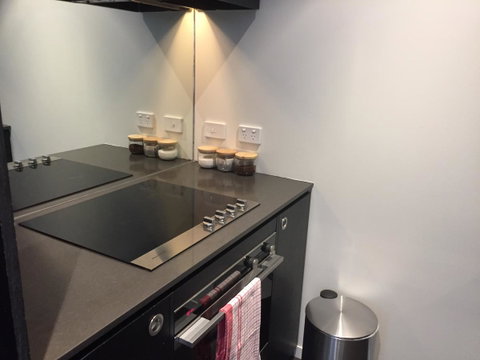 Tasha\'s Apartments On Warwick - Rental Cars 14