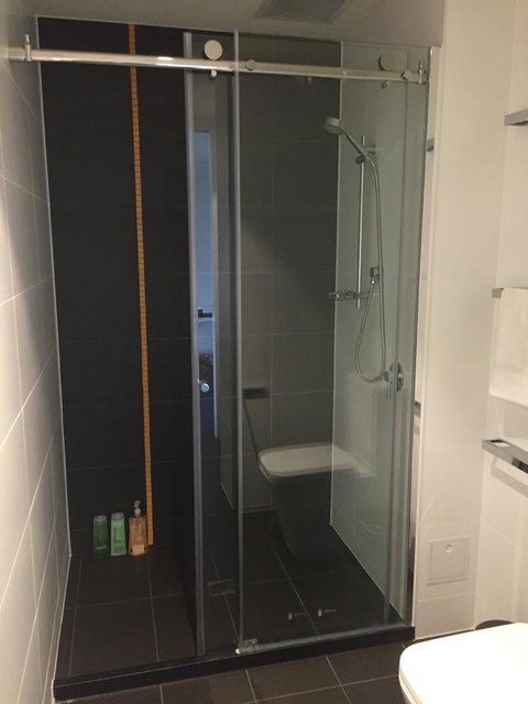 Tasha\'s Apartments On Warwick - Rental Cars 17