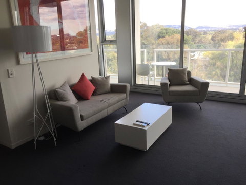 Tasha\'s Apartments On Warwick - Rental Cars 28
