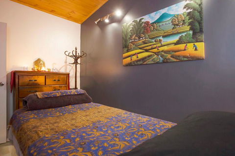 Hahndorf House B&B - Rental Cars 11