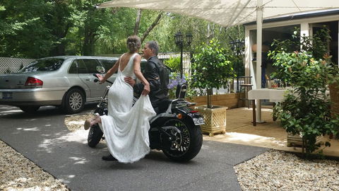 Hahndorf House B&B - Rental Cars 43