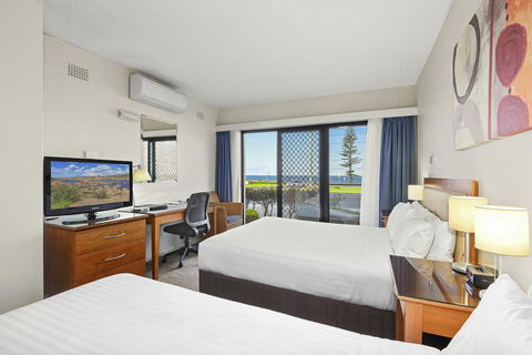 Ibis Styles Port Macquarie - Rental Cars 41