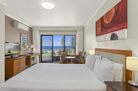 Ibis Styles Port Macquarie - Rental Cars 36