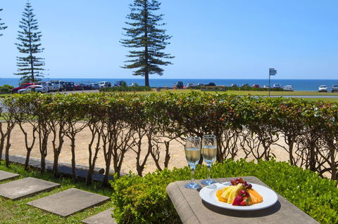 Ibis Styles Port Macquarie - Rental Cars 33