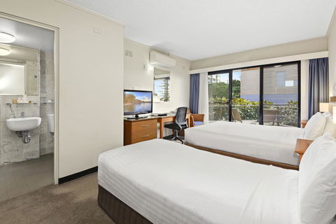 Ibis Styles Port Macquarie - Rental Cars 35
