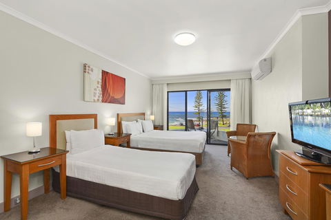 Ibis Styles Port Macquarie - Rental Cars 38