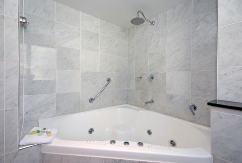 Ibis Styles Port Macquarie - Rental Cars 17