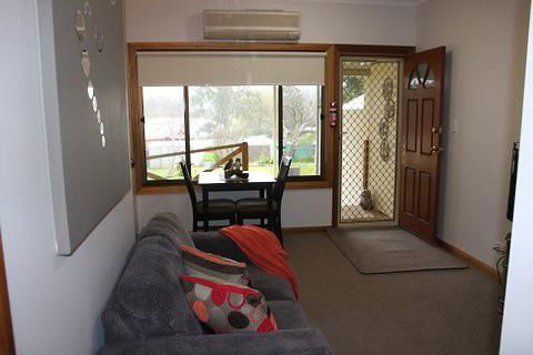 Owl Place In Hahndorf - Rental Cars 3