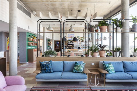 Citadines Connect Sydney Airport - Rental Cars 5