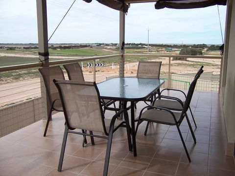 Relax On Par - Rental Cars 11